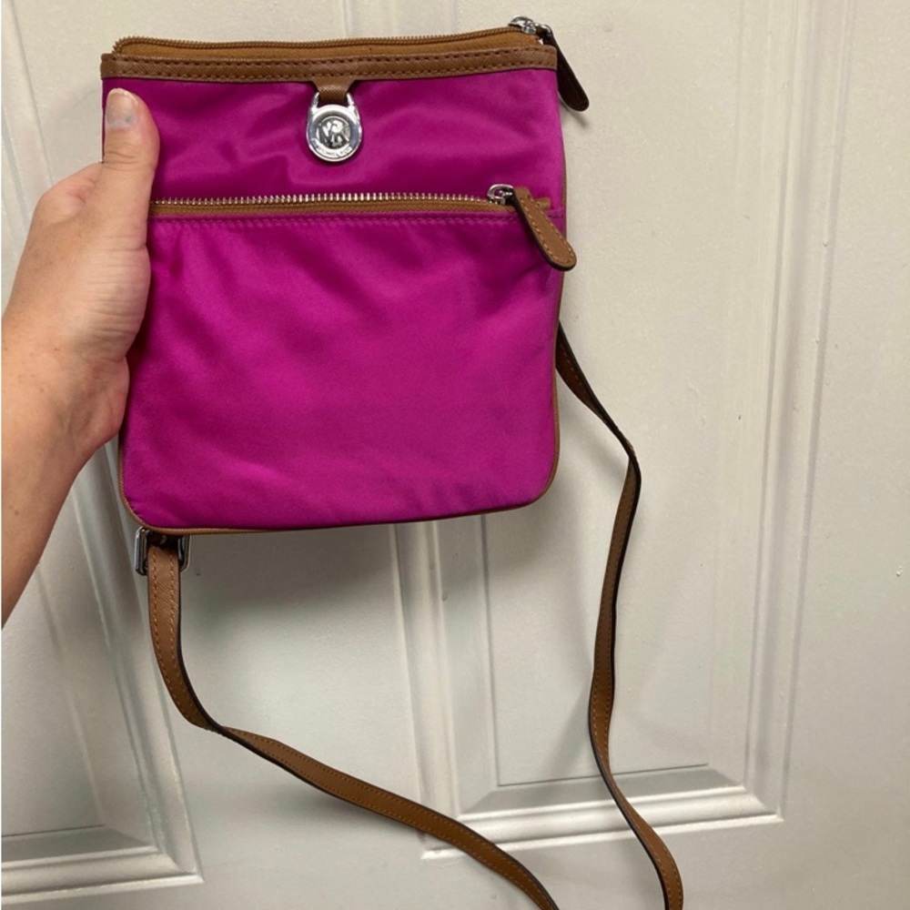 Wow Michael kors fushia nylon bag
